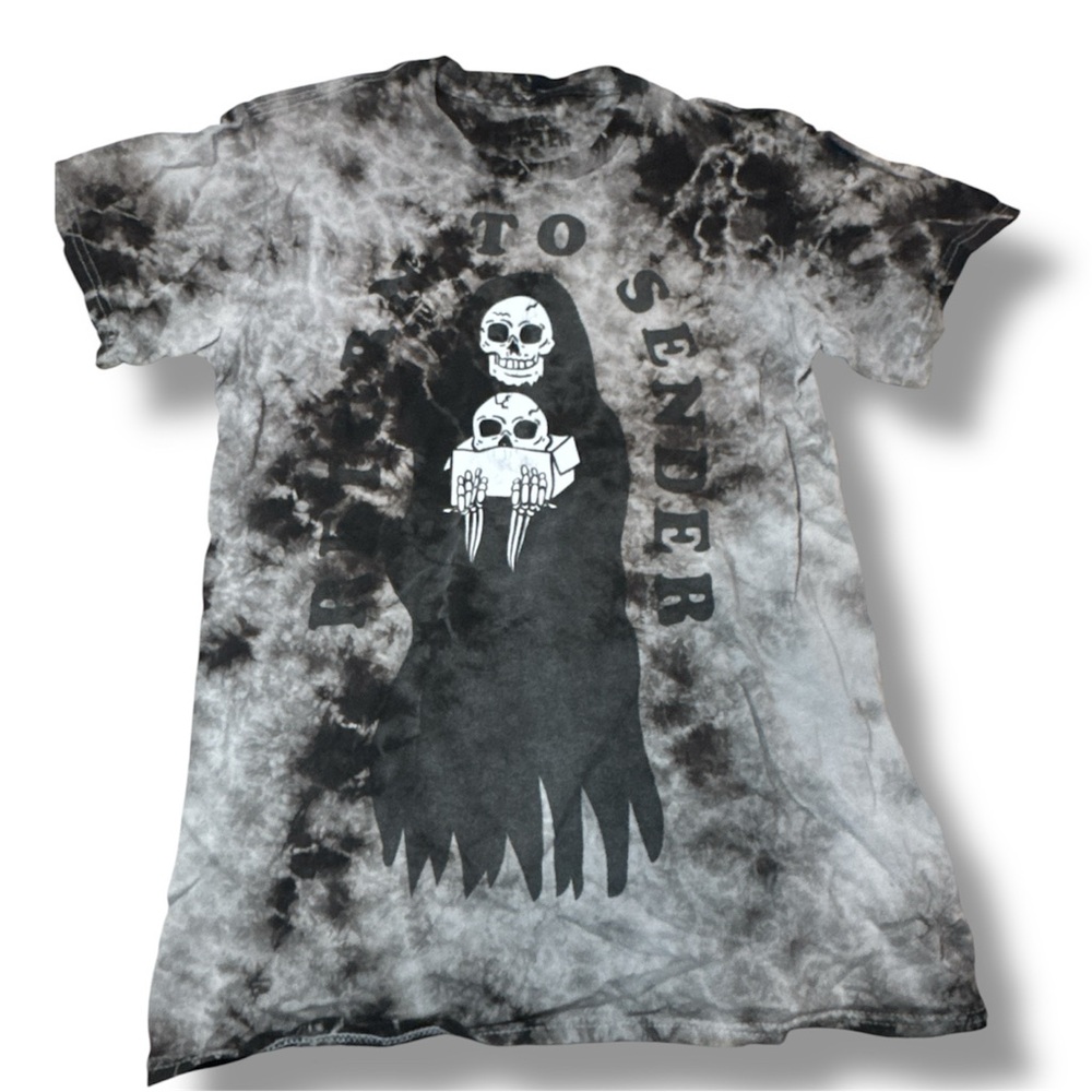 Black and Gray GraphicShirt